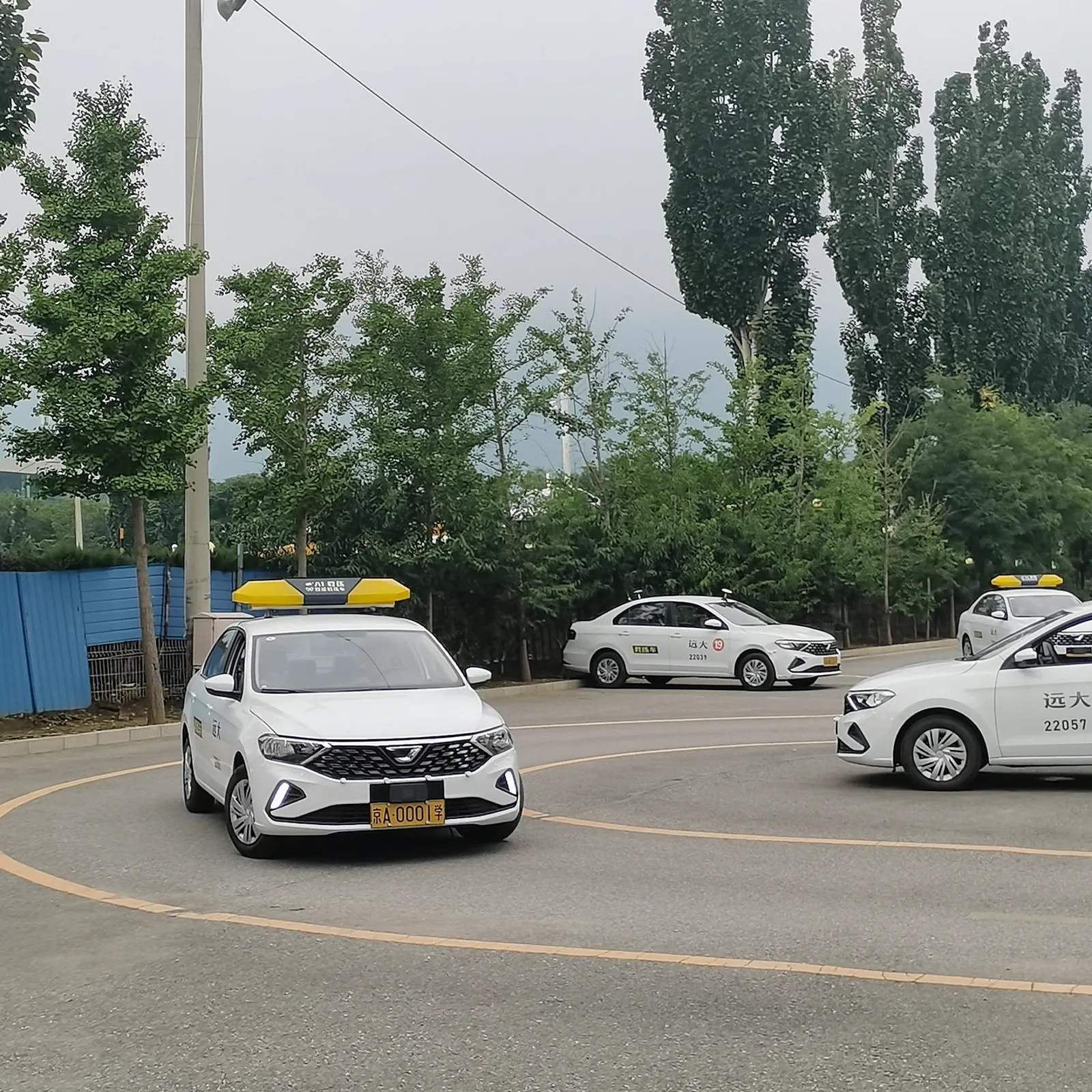 远大驾校汽车训练和考试场地实景
