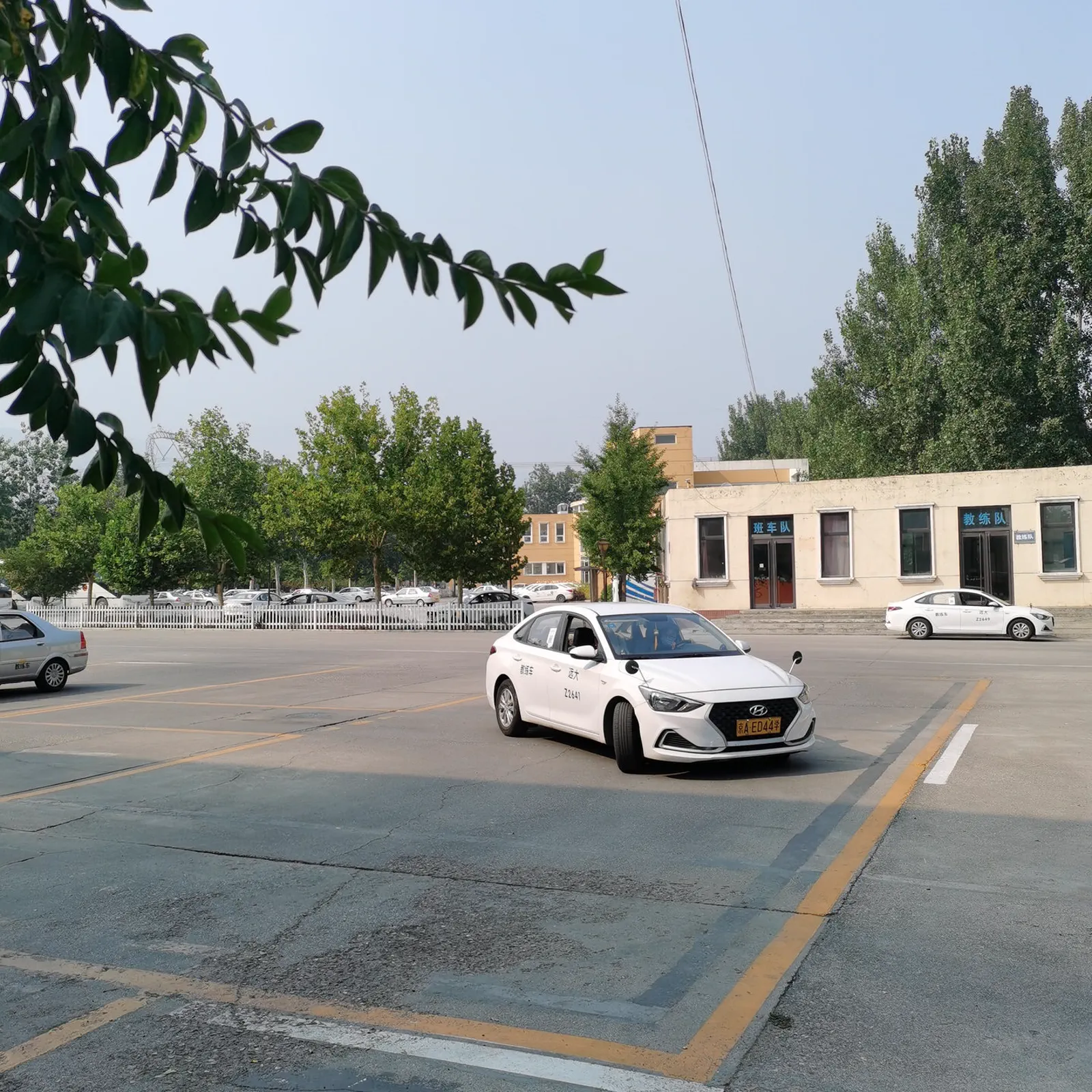 远大驾校汽车科目二和科目三训练实景