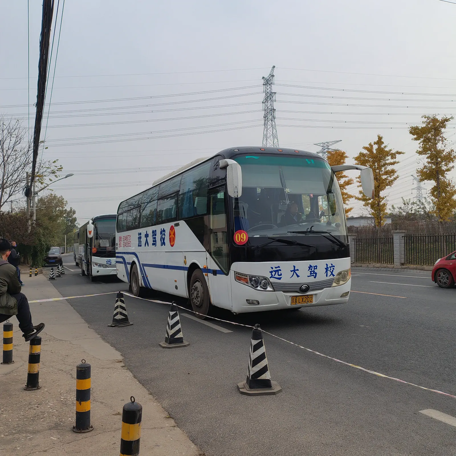远大驾校汽车训练和考试场地实景